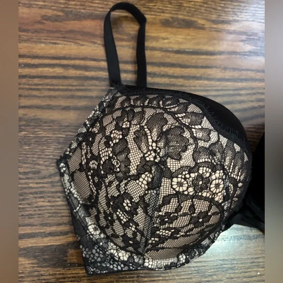 Victoria's Secret bombshell Push-Up Bra black lace sexy - Picture 2 of 8